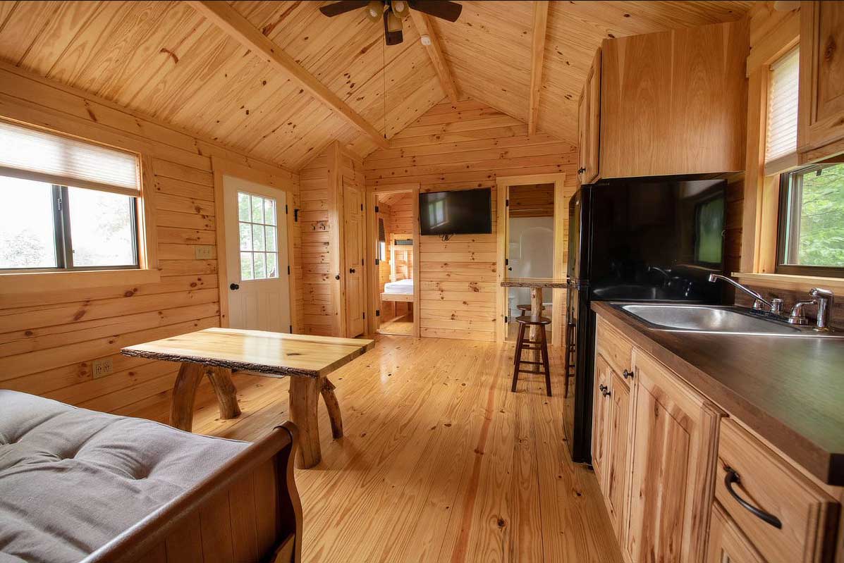 Dogwood Living Room at Wilderness Presidential Resort