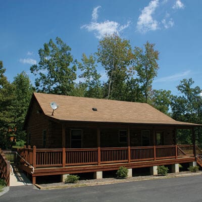 Wilderness Presidential Resort One Story Log Cabin
